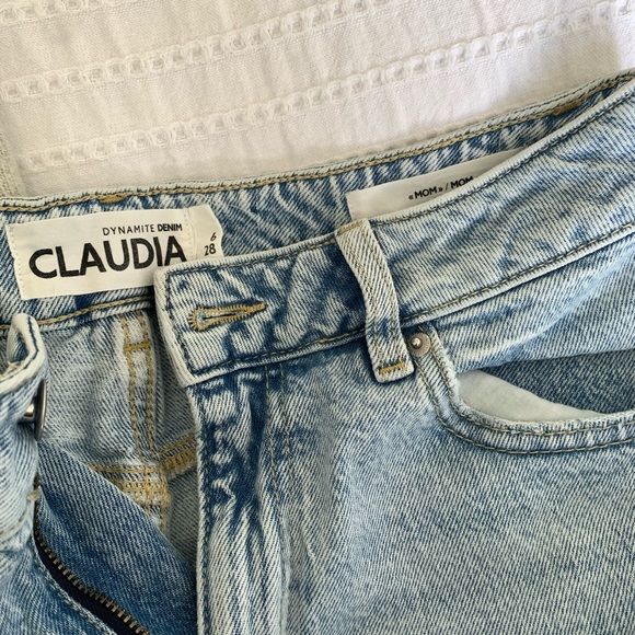 Dynamite Claudia Mom Jean 6/28 - Picture 3 of 4